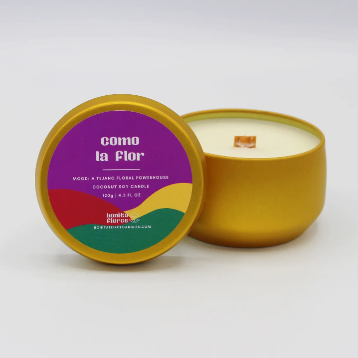 Como La Flor Candle - Las Ofrendas
