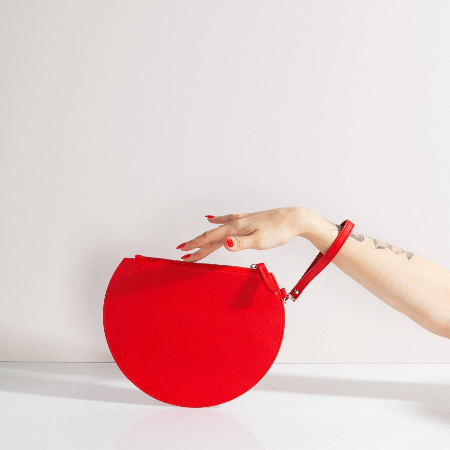 3/4 Moon Clutch in Red - Las Ofrendas