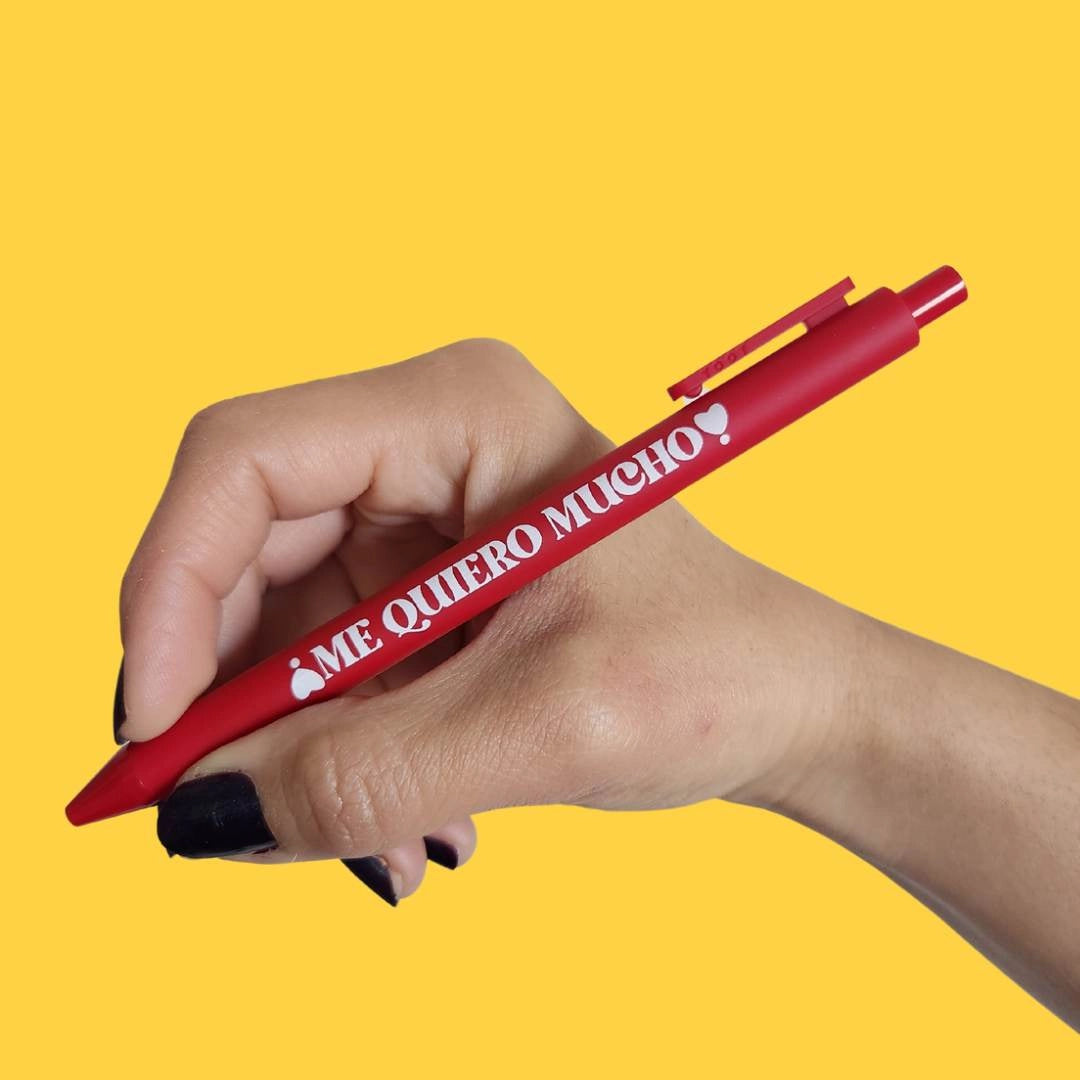 Me Quiero Mucho Black Ink Pen - Las Ofrendas