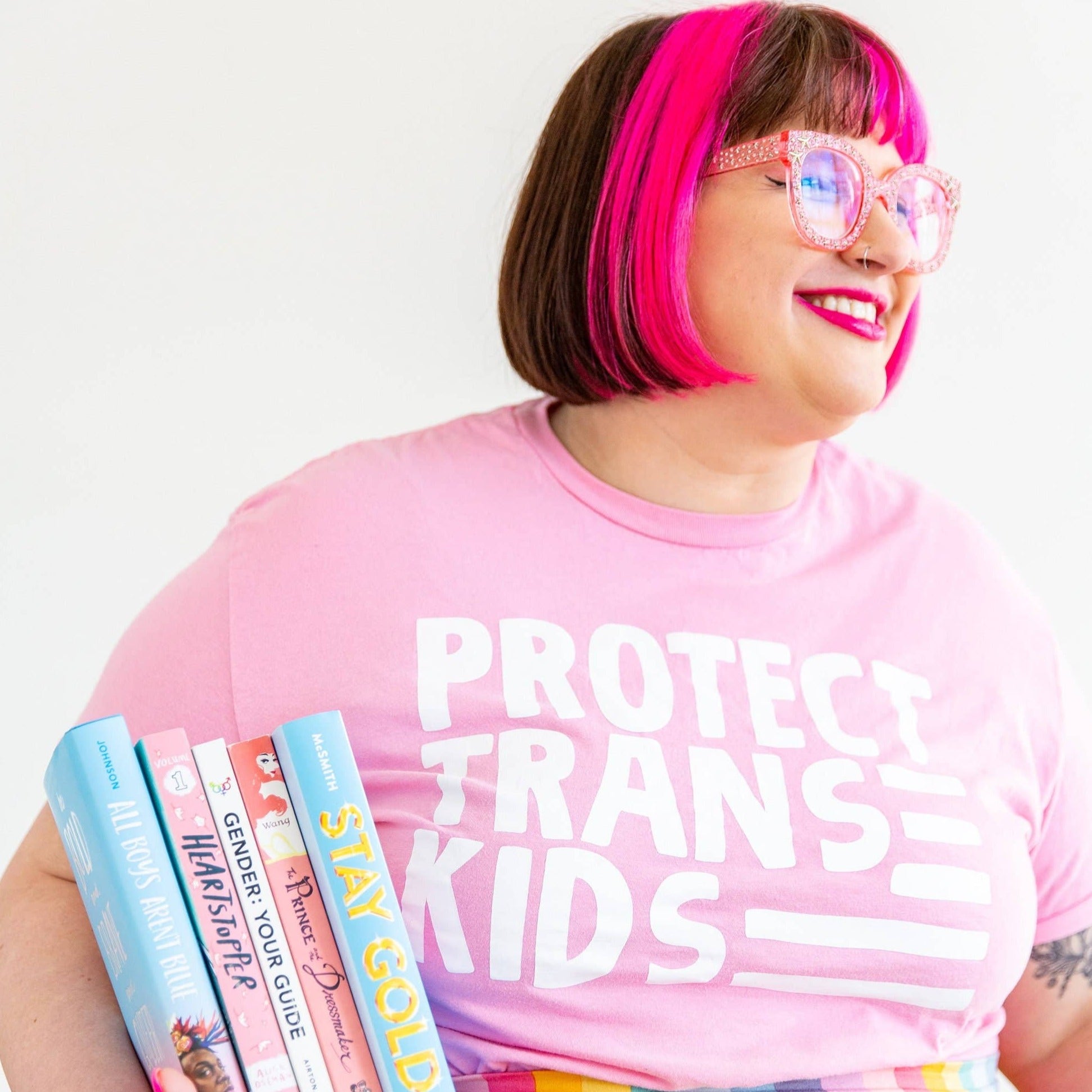 T-Shirt | Protect Trans Kids - Las Ofrendas
