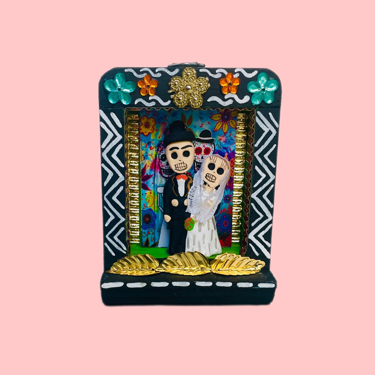 Mini Altar of Lupe (Multiple Colors Available!) - Las Ofrendas