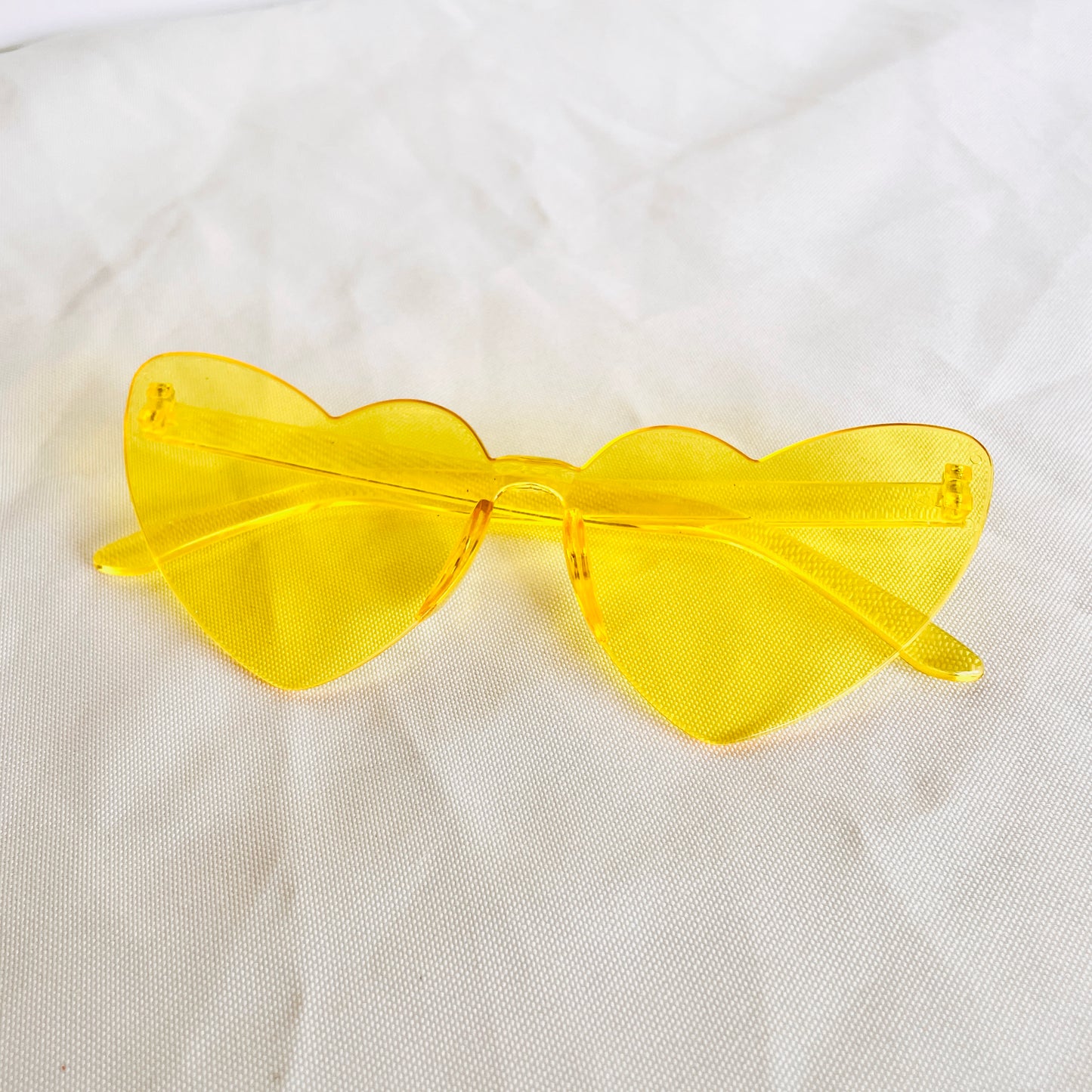 Yellow Clear Heart Adult Sunglasses - Las Ofrendas 