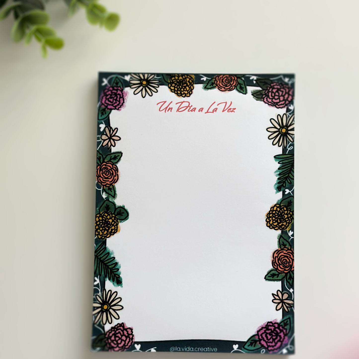 Un Día a la Vez Notepad