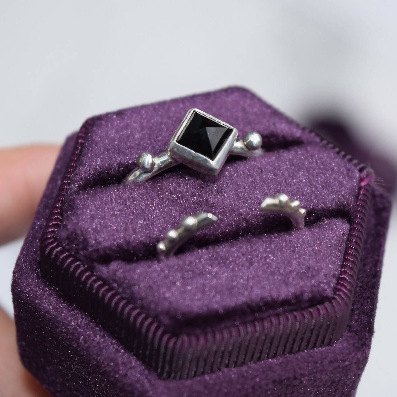 Raíz Cuff Ring