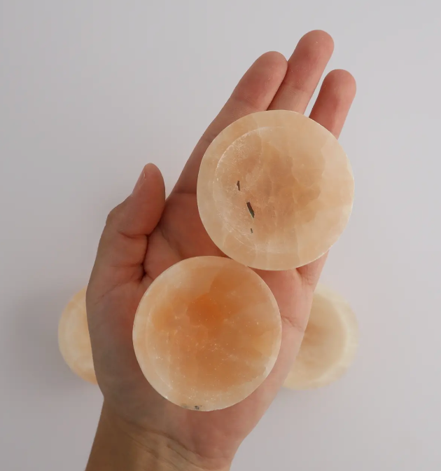 Selenite/Satin Spar 6cm Peach Bowl