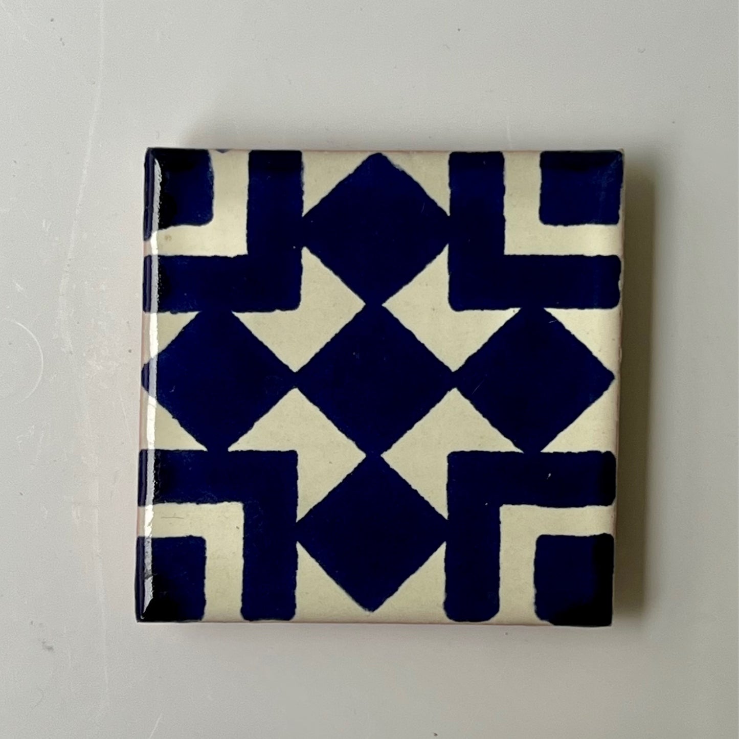 1.25” Hand Painted Blue Spanish Tile Magnet - Las Ofrendas