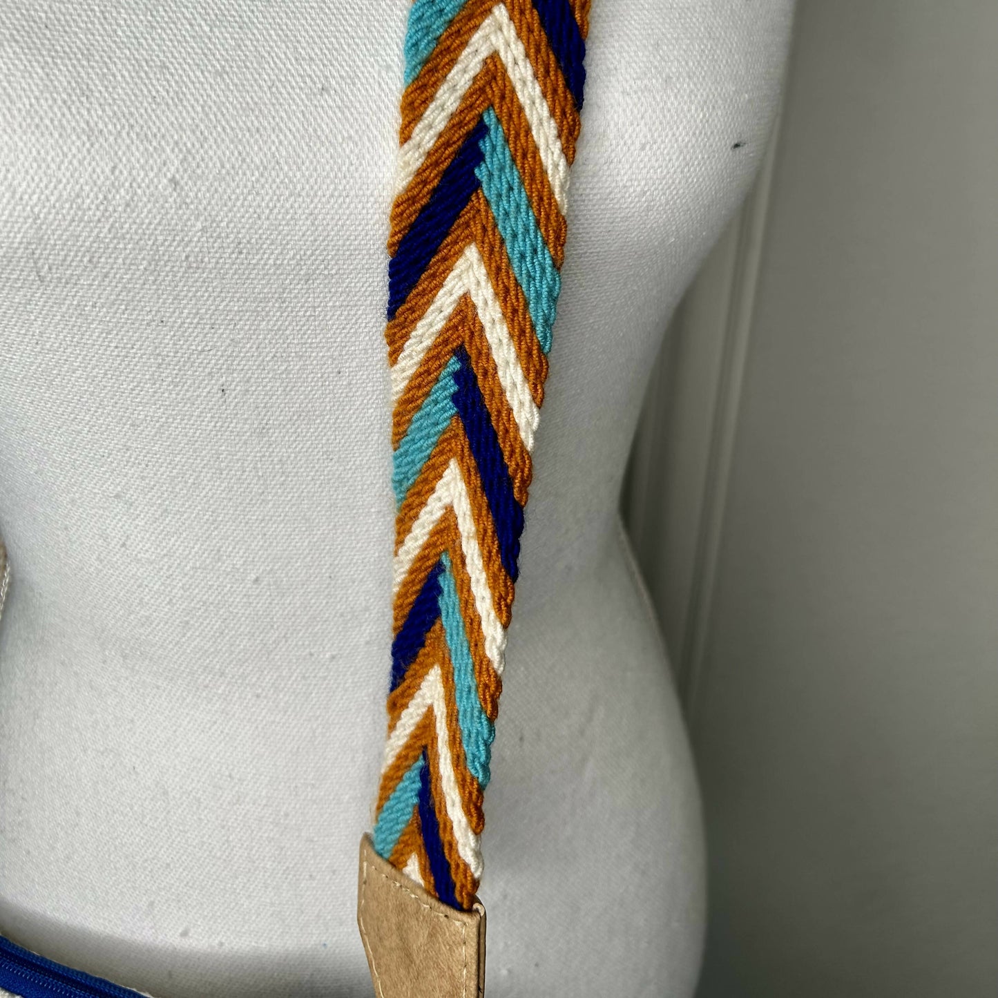 Azul Rey Ojito Crossbody