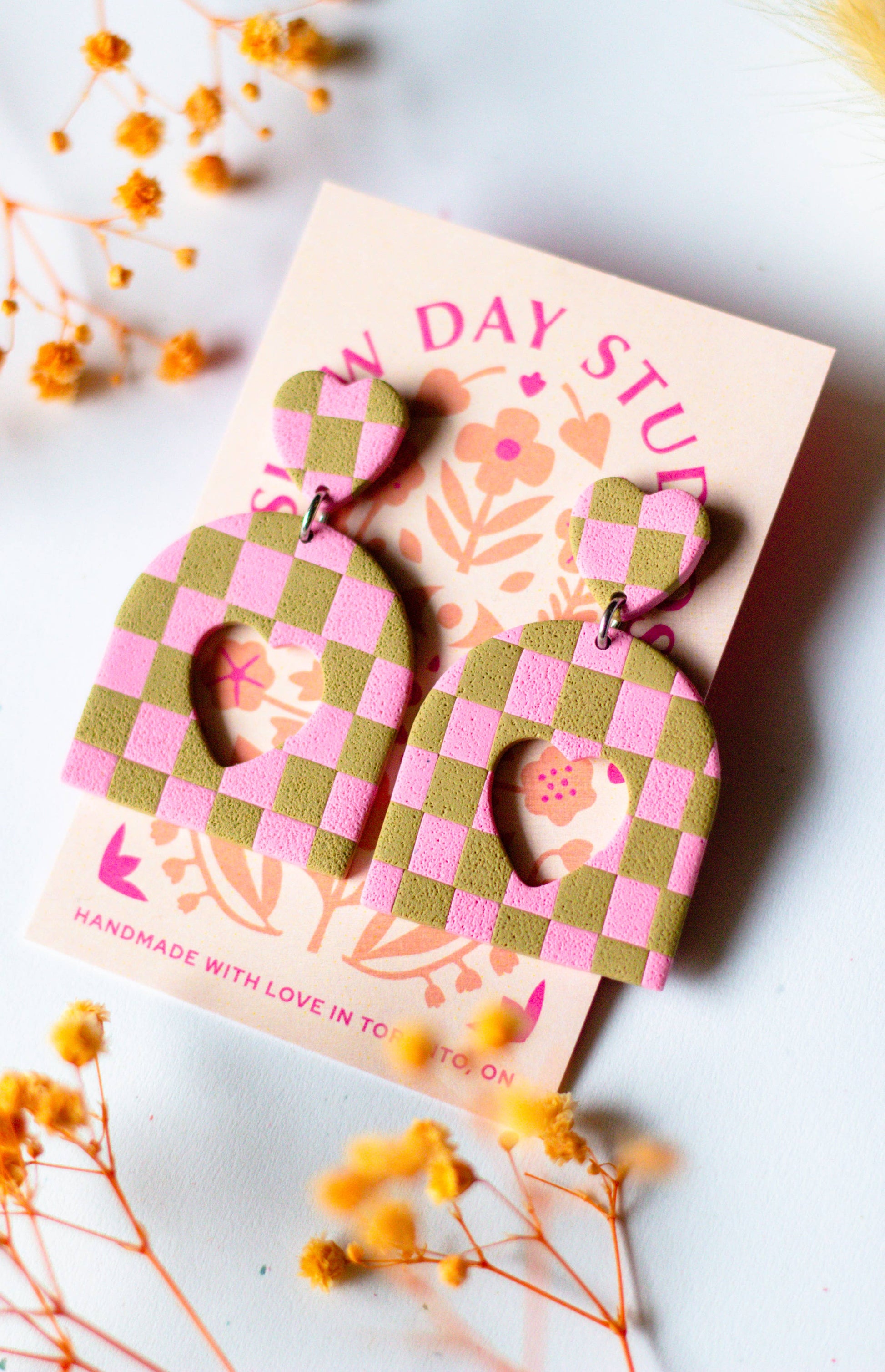 Checkerboard Polymer Clay Heart Cutout Dangle Pink Khaki - Las Ofrendas 