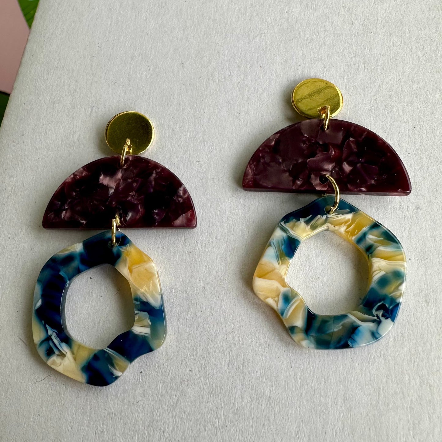 Gold Top Purple Marble Dangle Earrings