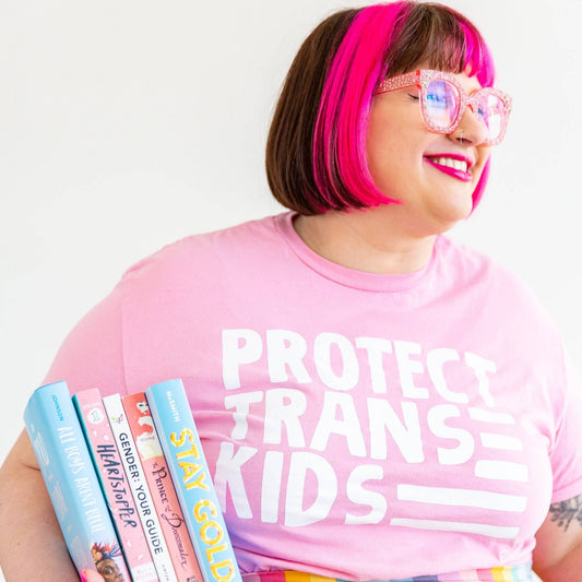 T-Shirt | Protect Trans Kids - Las Ofrendas 