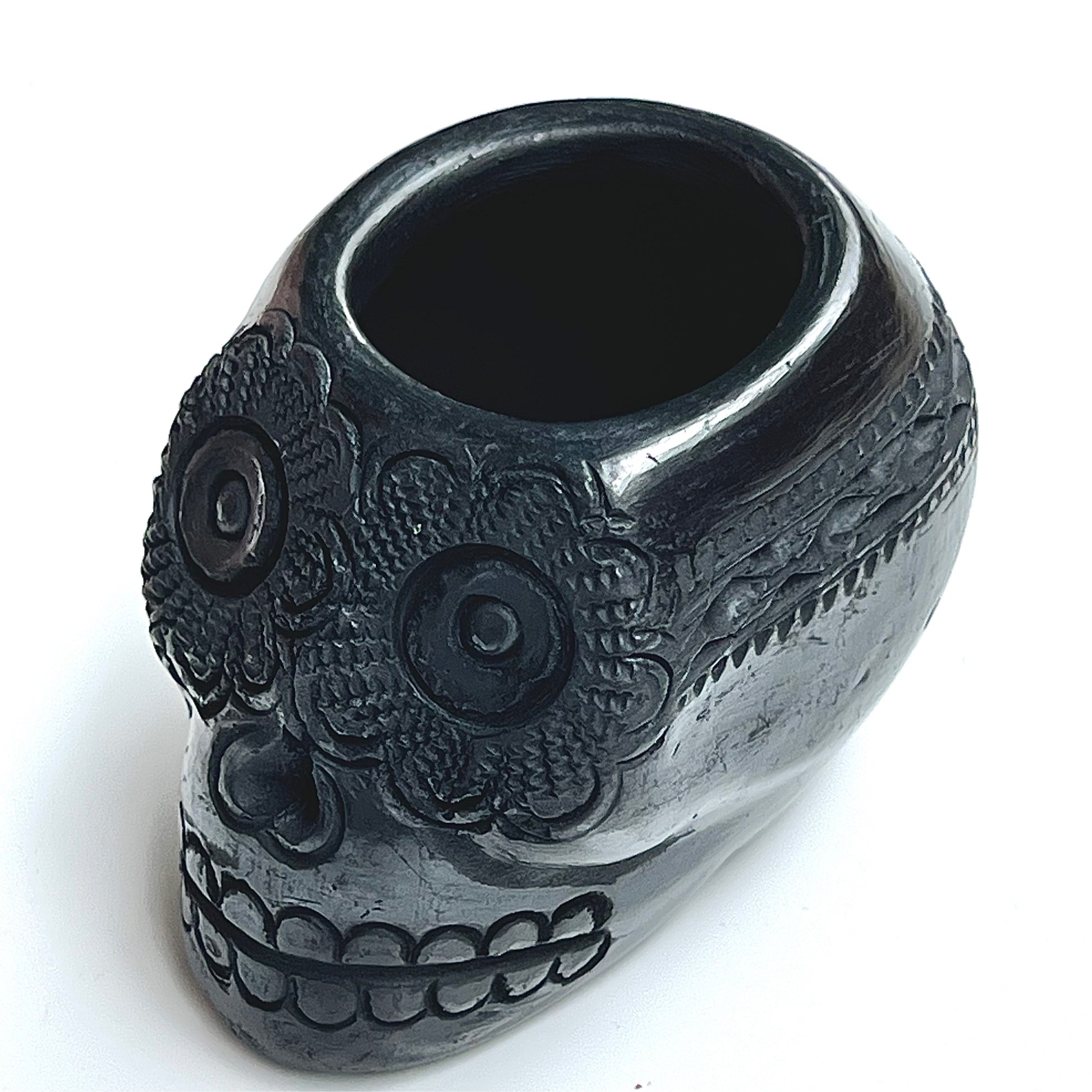 Barro Negro Mini Skull Pot - Las Ofrendas 