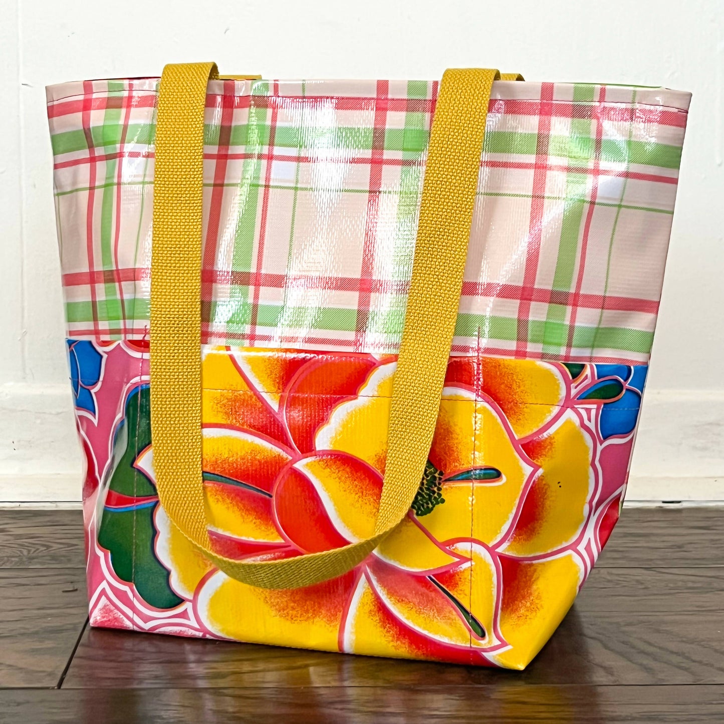 Oilcloth Tote Bag - Las Ofrendas 